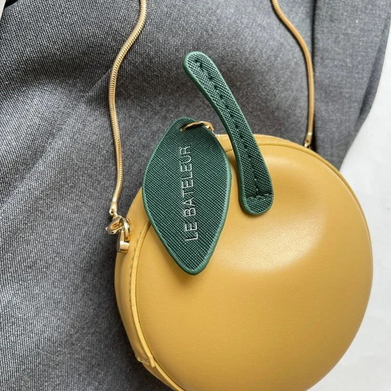 Chain Apple Shaped Women's Crossbody Bag PU Zipper Fashionable Women's Bags 2024 Hot Sale Sewing Thread Crossbody Bags