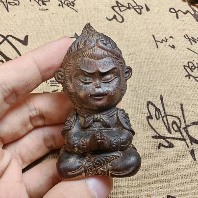 Hand-Carved Agarwood Monkey King Statue - 3