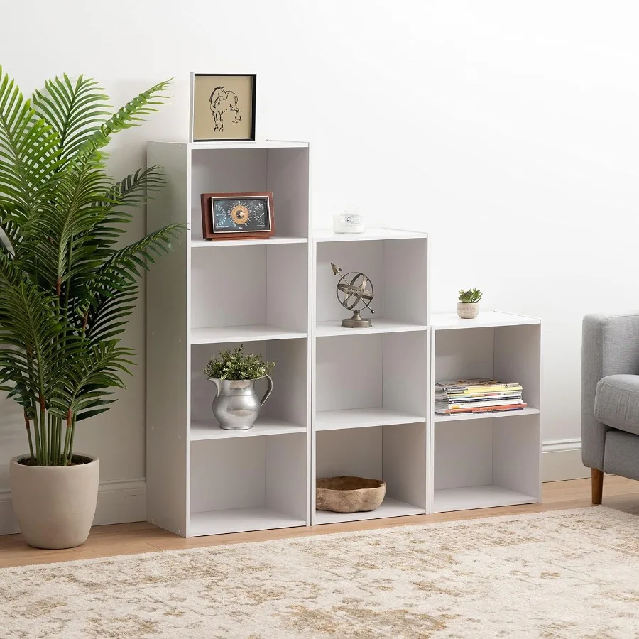 Compacte houten boekenplank met 2 niveaus voor kleine ruimtes Ideale wandgemonteerde opbergoplossing met moderne witte afwerking, perfect voor woonkamer