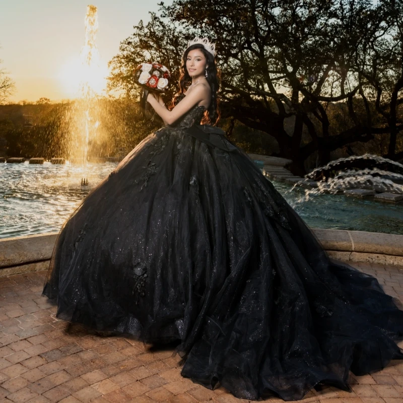 

Black Shiny Ball Gown Quinceanera Dresses Applique Lace Beading Crystal Bow Tull Corset Off Shoulder Sweet 16 Dress Vestidos 15