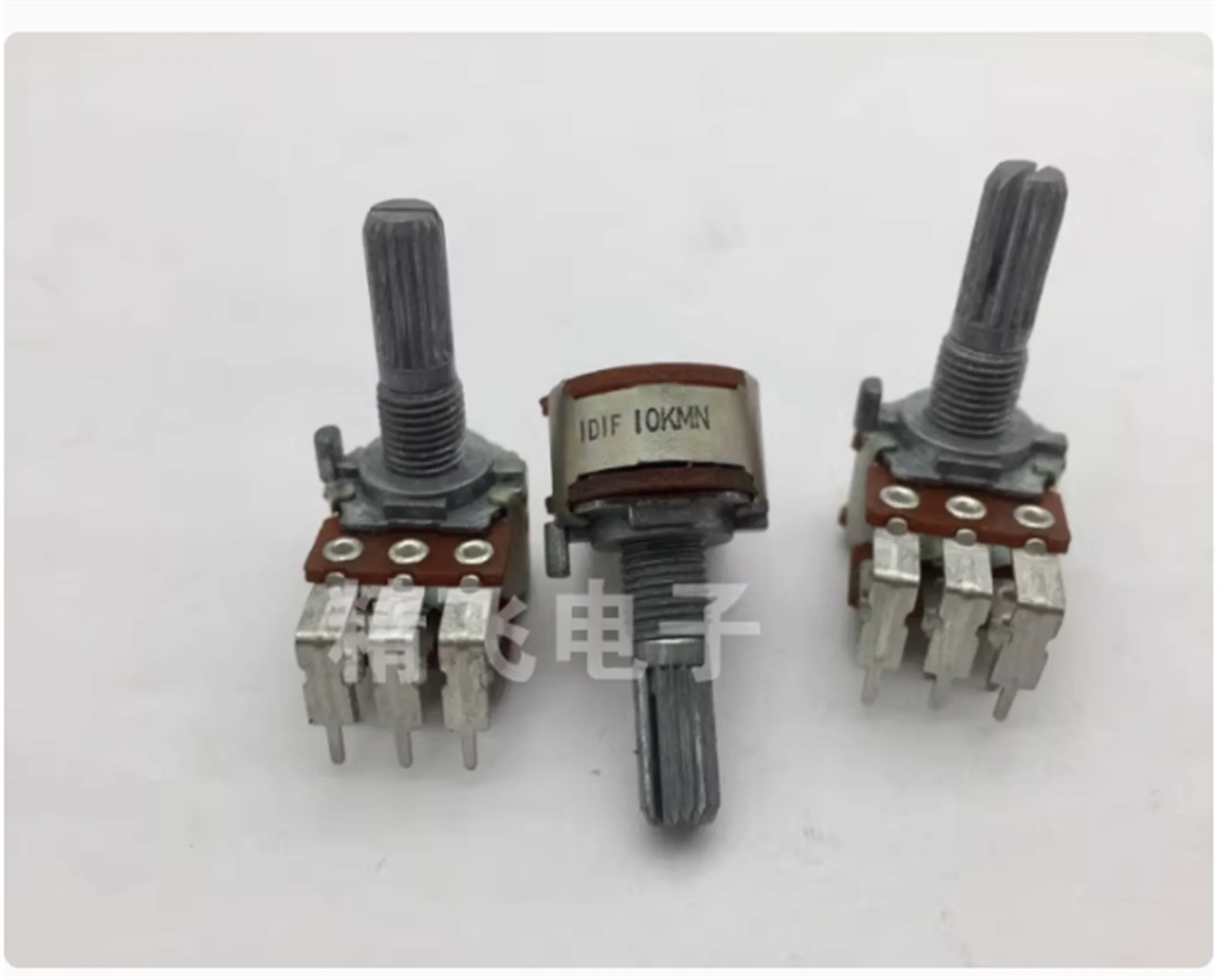 1 PCS Taiwan FD Fuhua RK163 dual potentiometer bent foot MN10K with center positioning axis length 20 serrations