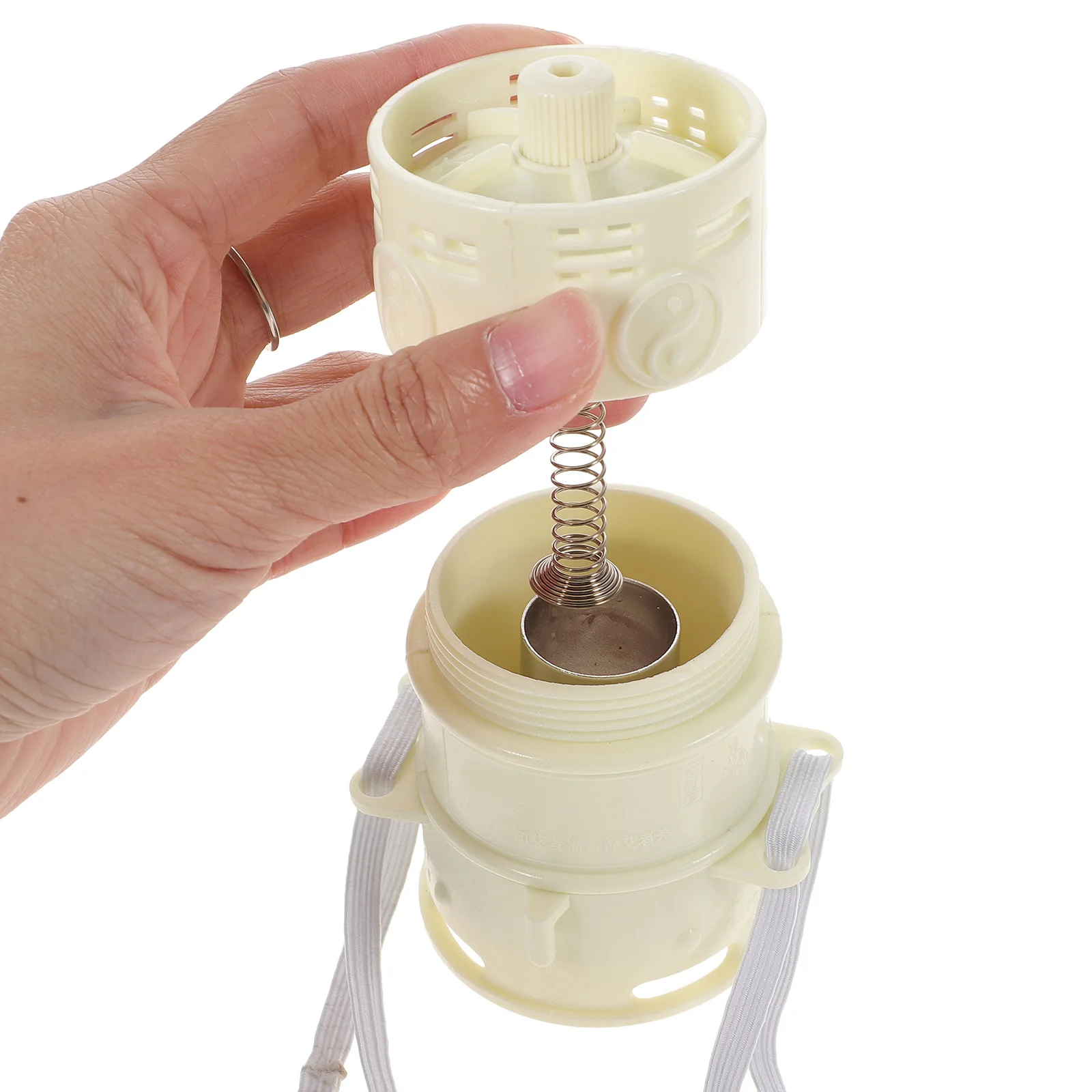 

Metal Moxibustion Pot Mugwort Cup Double Layer Heat Insulation Wormwood Tool Portable Body Care Massage Scraping Home Salon