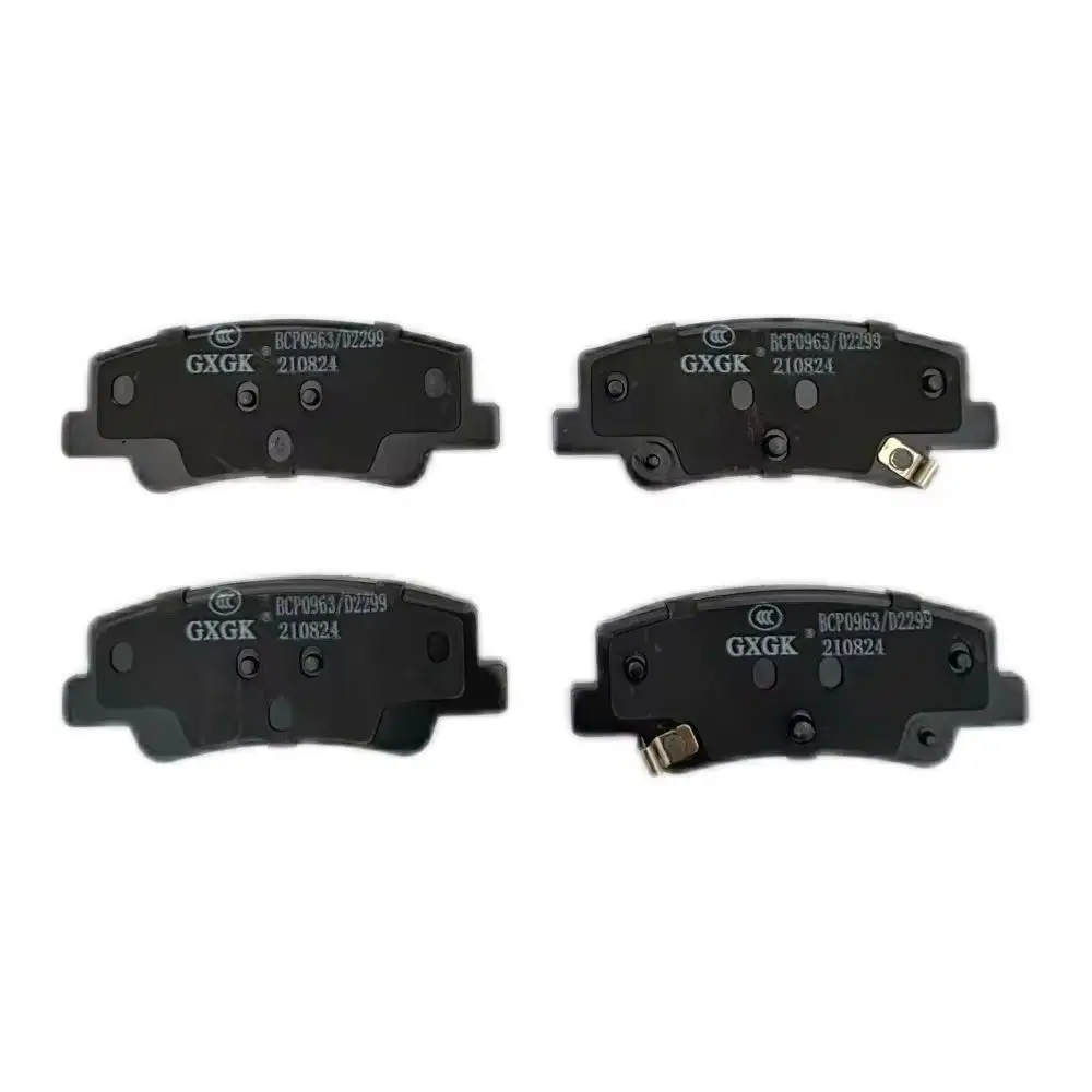 

Rear Disc Brake Pads 58302-L1A00 For HYUDNAI SONATA DN8 1.5T 2020- metal material Car Accessories
