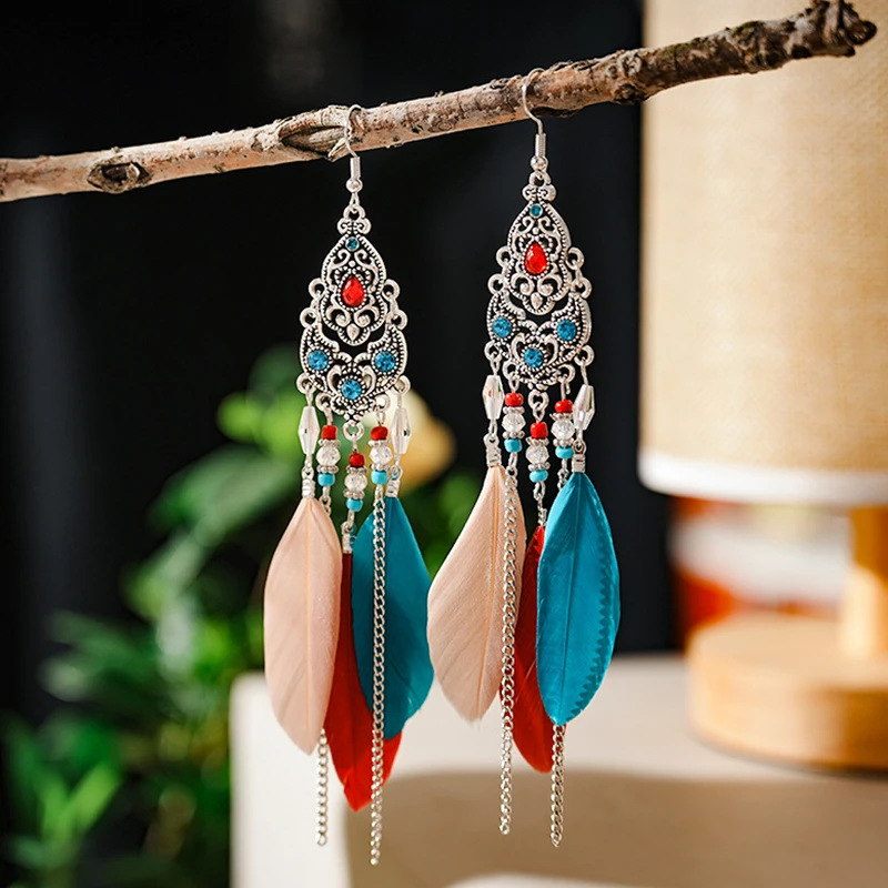 Fashion Crystal Feather Earrings for Women Vintage Insert Rhinestone Long Chain Silver Color Earrings Vacation Party Jewelry