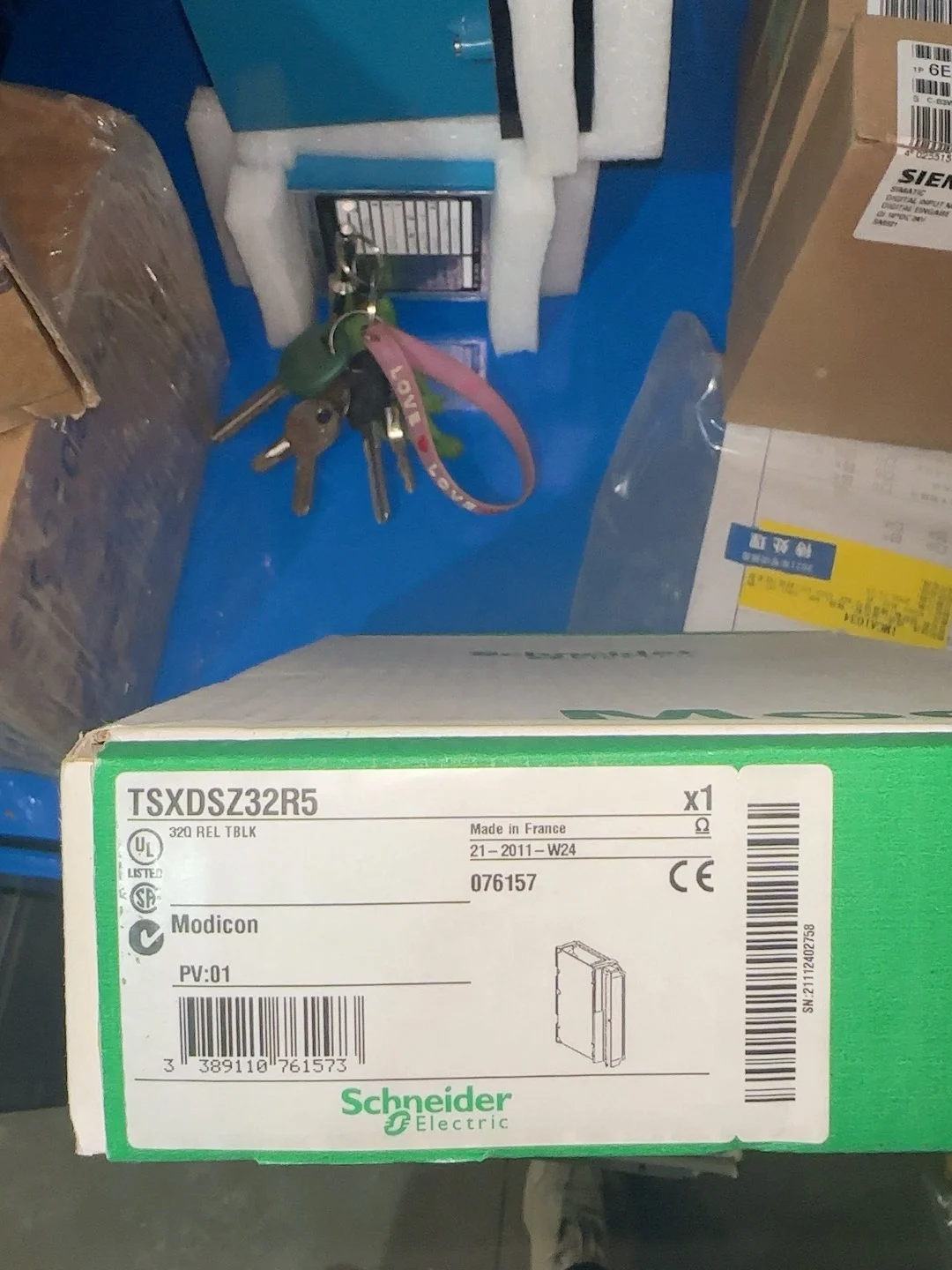 

NEW Schneider TSXDSZ32R5 TSX DSZ 32R5 Output Module