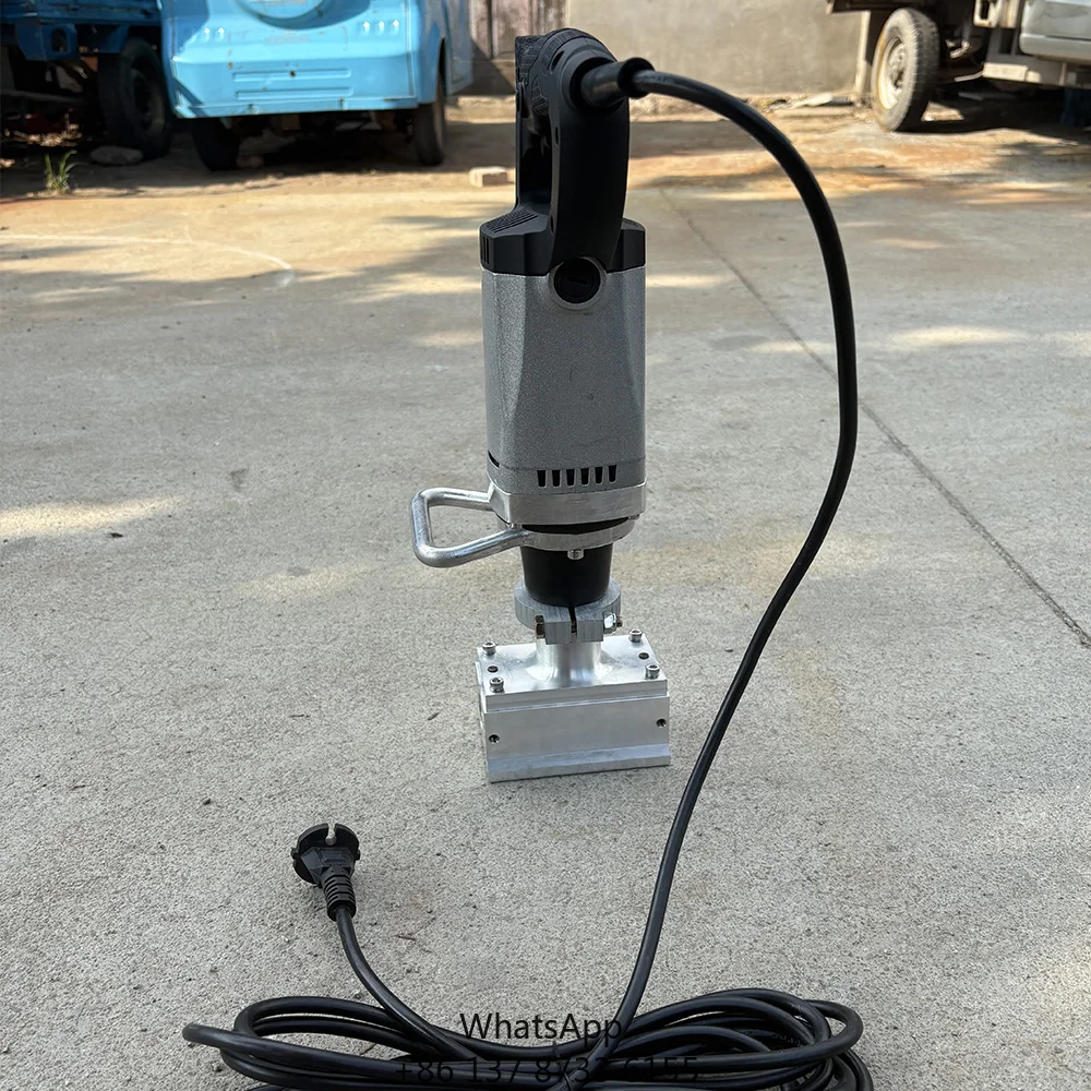 Concrete Wall Vibrator Plate 220V Engine Lightweight 4.4kg Defoaming Shovel For Precise Wall & Edge Concrete Compaction