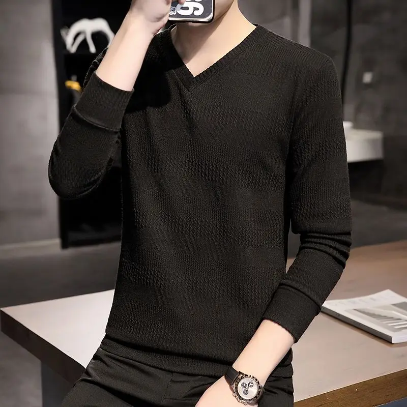 Autumn Winter New Fashion V-neck Long Sleeve Embossed Pattern Pullovers Men\'s Clothing Solid Knitting Casual All-match Chic Tops