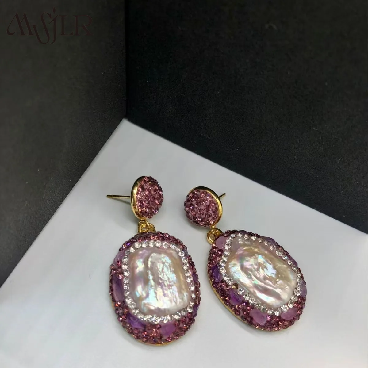 WT-MVE126 New Style Rhinestone And Pearl Light luxury fashion commuting purple Earring  For Women