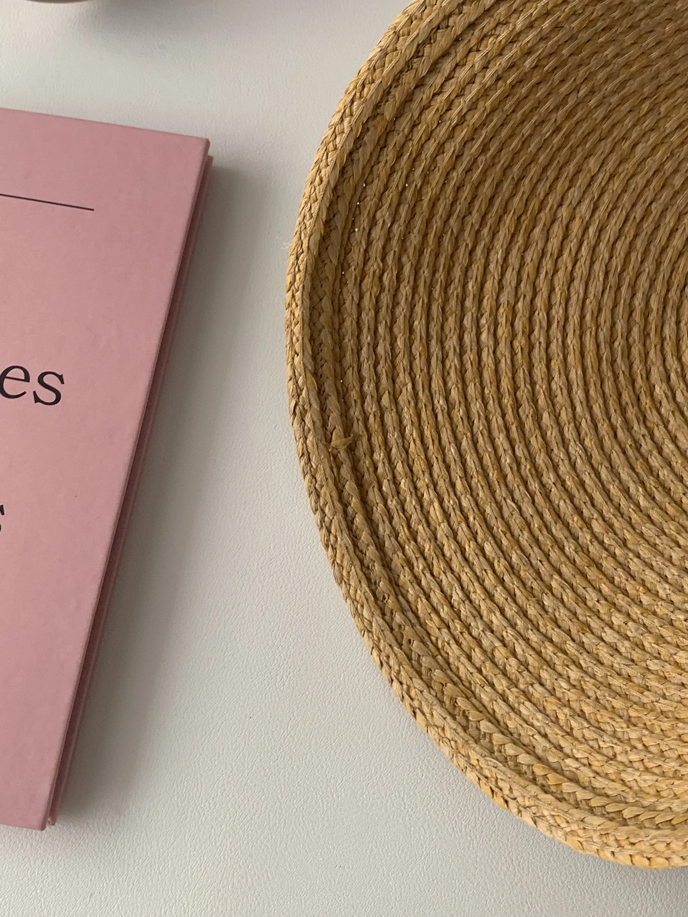 الصيف الملونة القوس فارغة أفضل قبعة الفتيات عقال نمط في الهواء الطلق كبيرة حافة القش قبعة الشمس عطلة نمط قبعة الشمس