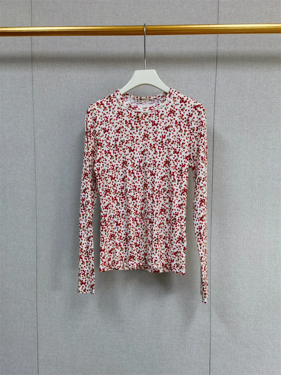 

Retro Style Long Sleeve Knitted Slim Fit Women's T-shirt Elastic Bandage Floral Print Top for Early Spring 2026 Ladies Fashion