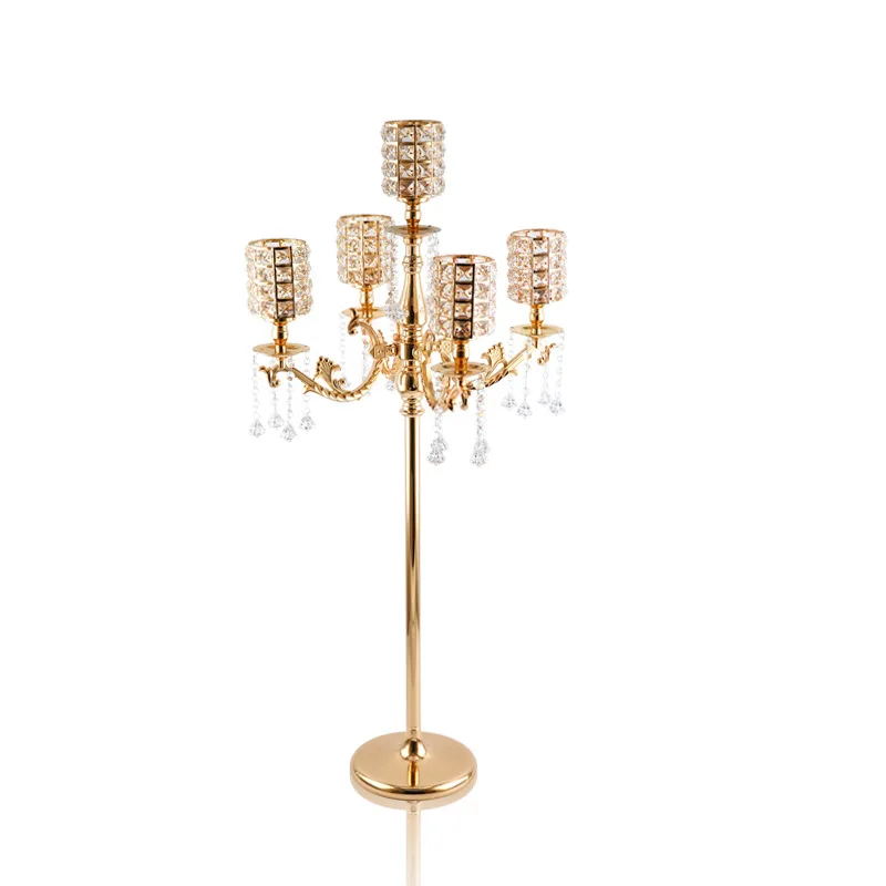 Imagem -04 - Gold Stand Crystal Castiçal Alto Candle Holders Grande Candelabro Mesa Centerpieces Evento Road Lead Casamento Braços