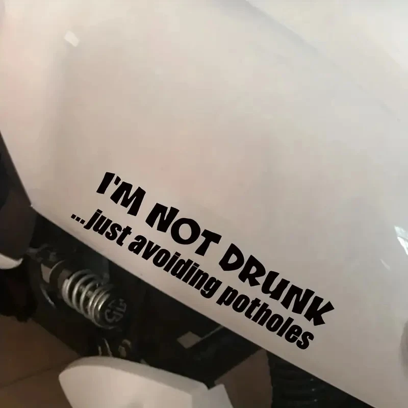 I'm Not Drunk Just Avoiding Potholes, Car Window Sticker Vinyl Decal Car Accessories.