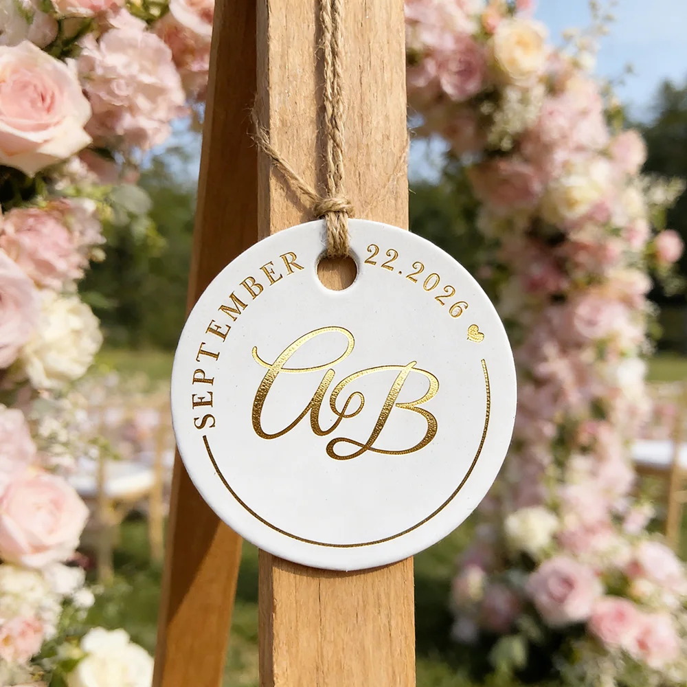 

Labels Customization, Personalized Hang Tag, Gold Text, Hot Stamping Process, Any Text Can Be Customized 35mm Circular tags