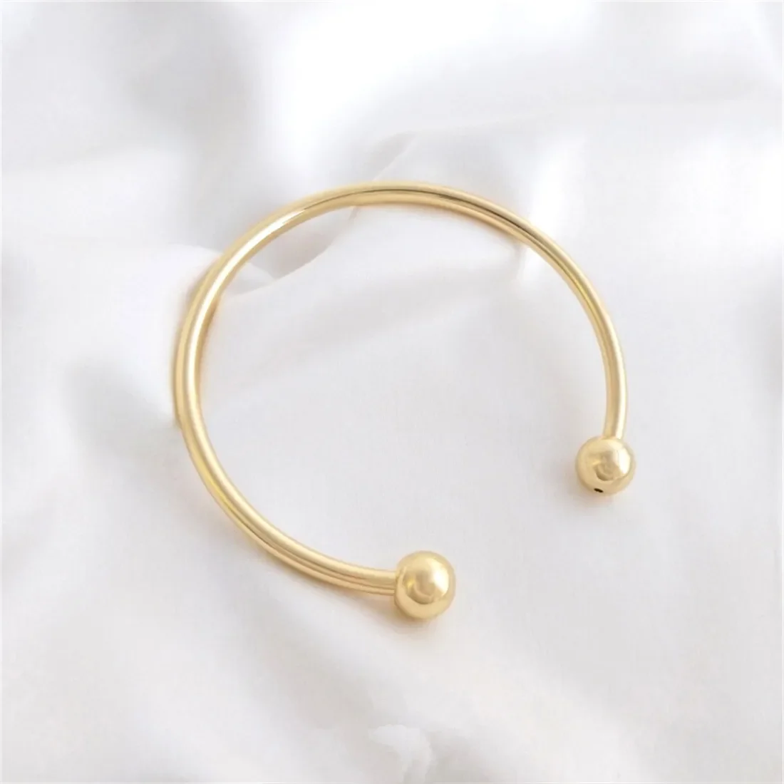 

14K Gold Wrapped Solid Bracelet with Round Beads, Gold Bead Detachable String Accessories, Pendant, Transfer Beads, DIY Jewelry