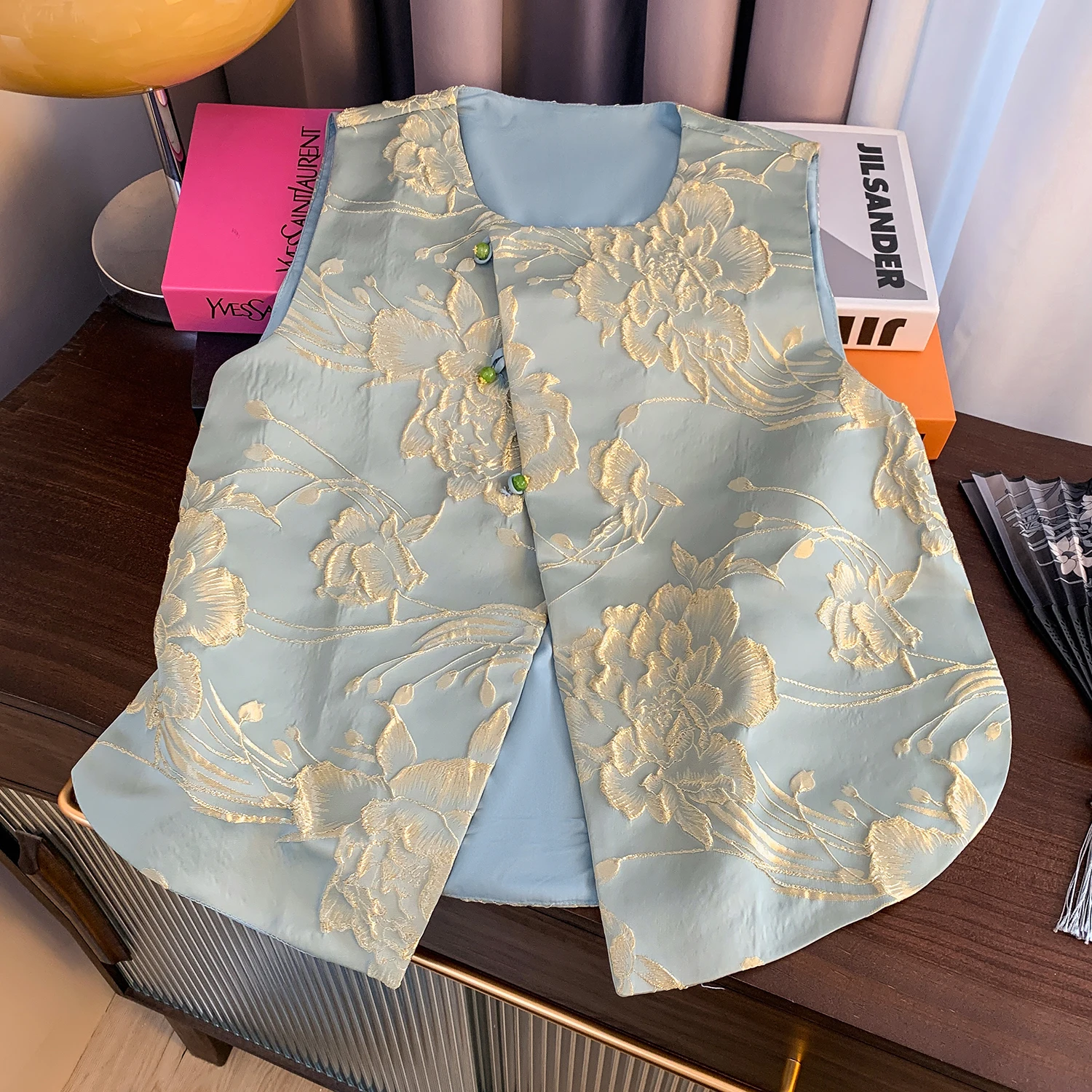 

Ele Embroidered Silk Vest Top Women's Svel Jaet Chinese Sle Button Bal Outerwear Commute round Ne Vest