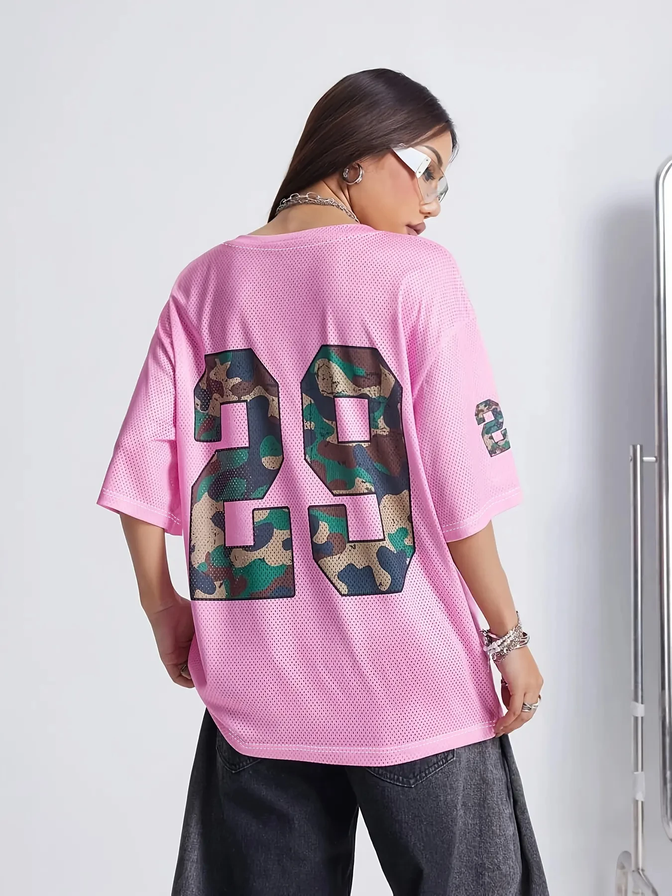Women's Y2K Camo Mesh Breathable Sports Shirt in Baby Pink Casual Letter Number 25 Mesh Sports Shirt - Streetwear & Activewear