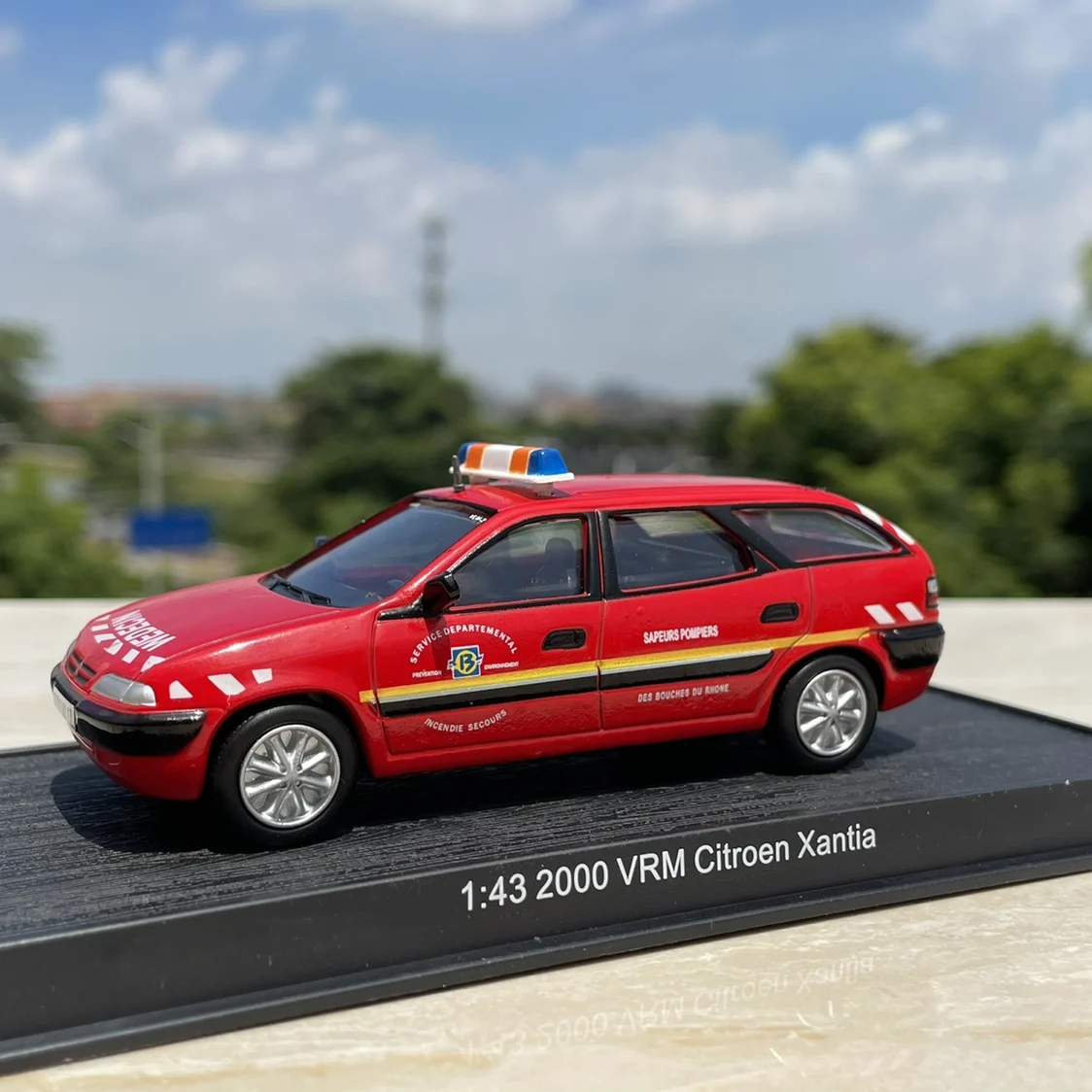 Diecast 1:43 Scale Citroen Station Wagon Fire Command Vehicle Alloy Car Model Collectible Toy Gift Souvenir Display Ornament