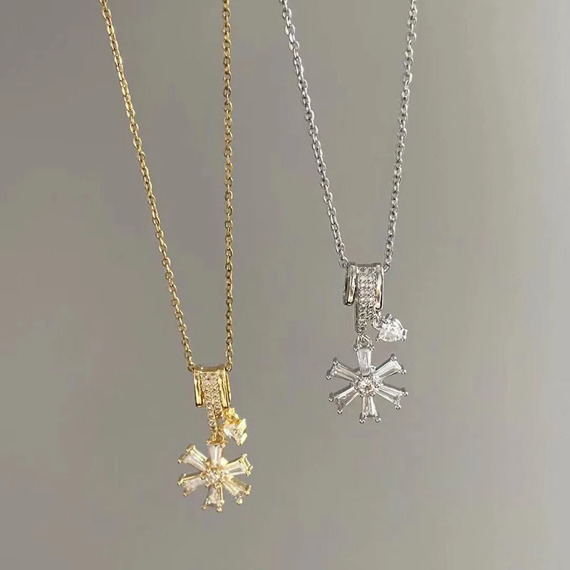 ANENJERY 316L Stainless Steel Sunflower Snowflake Pin Tree Necklace for Women Simple Clavicle chain Jewelry Gifts Wholesale