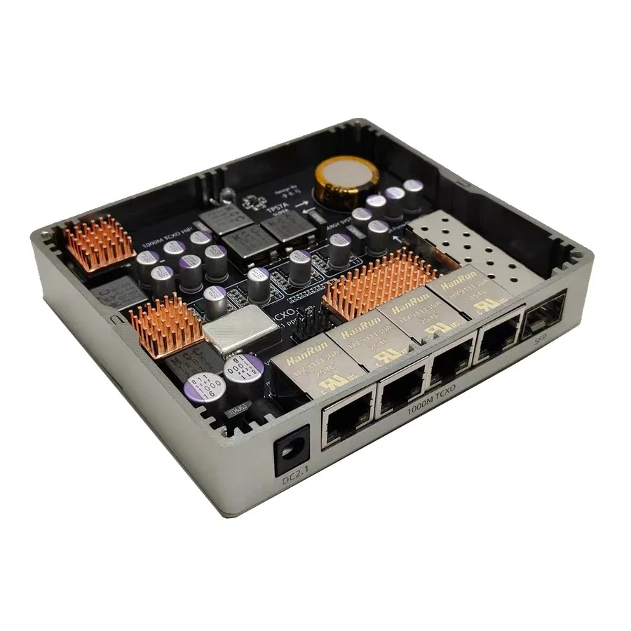 

0.1ppm TCXO HIFI Switch with 4 Electrical Ports + 1 SFP Support Optical/electrical Modules 5V Power Supply