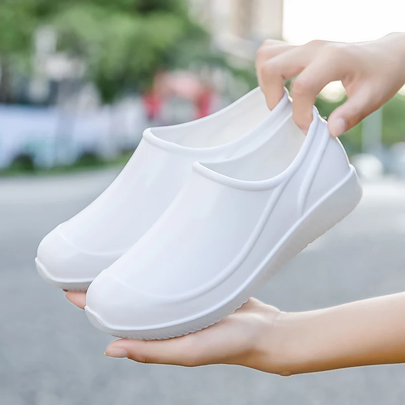 Low-Top Waterproof Slip-Resistant Kitchen Chef Rain Boots Unisex Work Shoes Anti-Odor Rubber Shoes for Food Preparation