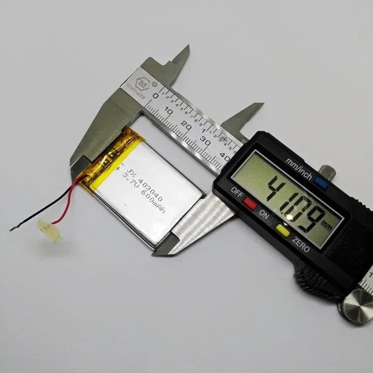 Batería para grabadora de tráfico, batería de litio integrada de 3,7 V, altavoz inalámbrico Bluetooth de polímero 403040 general de gran capacidad