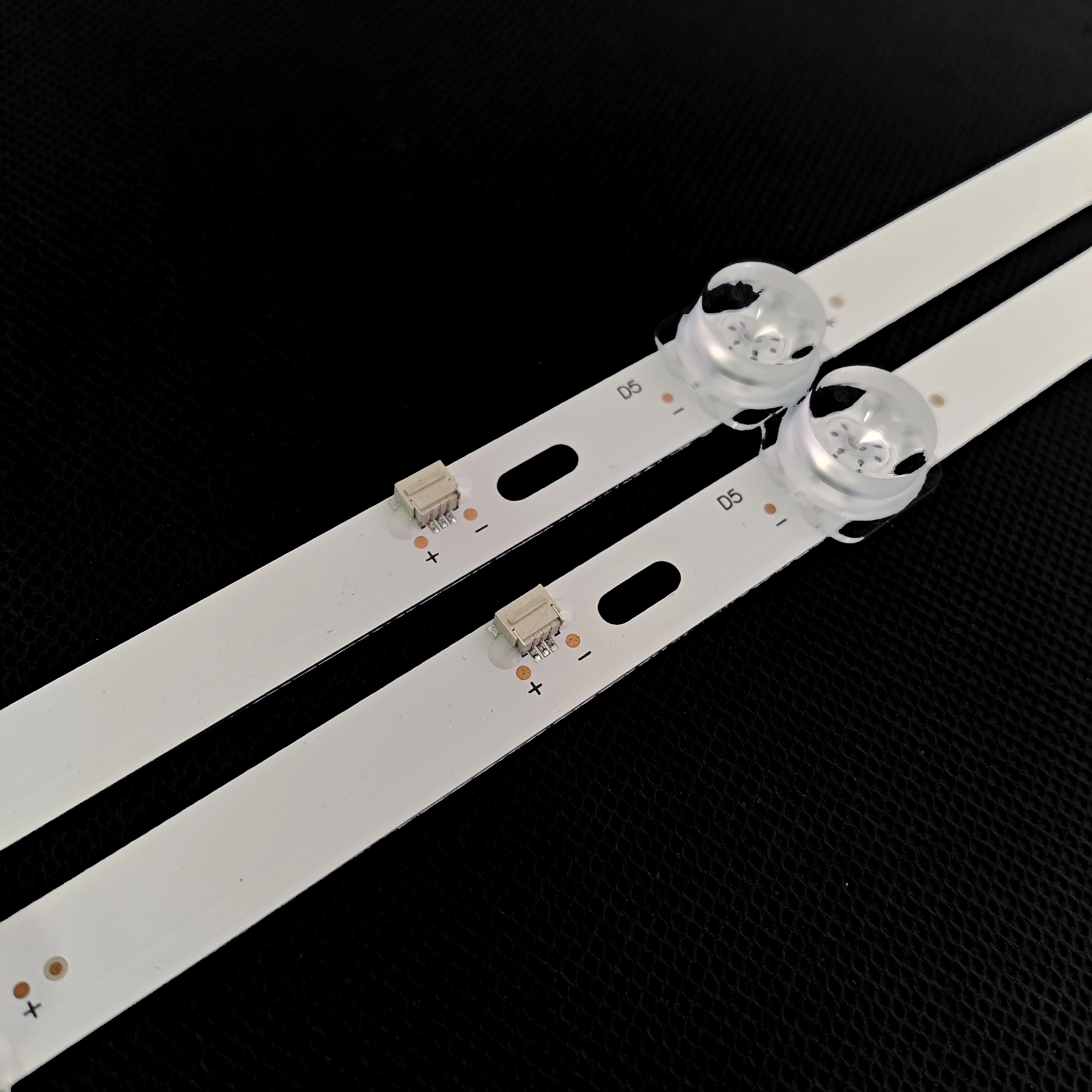 LED Backlight strip For BQ 32FS36B  Premier TV-8088SF32WHNW MIDE32 32JB71B JS-JP32B71061ED.112 R72-32D04-038 548121T.30068