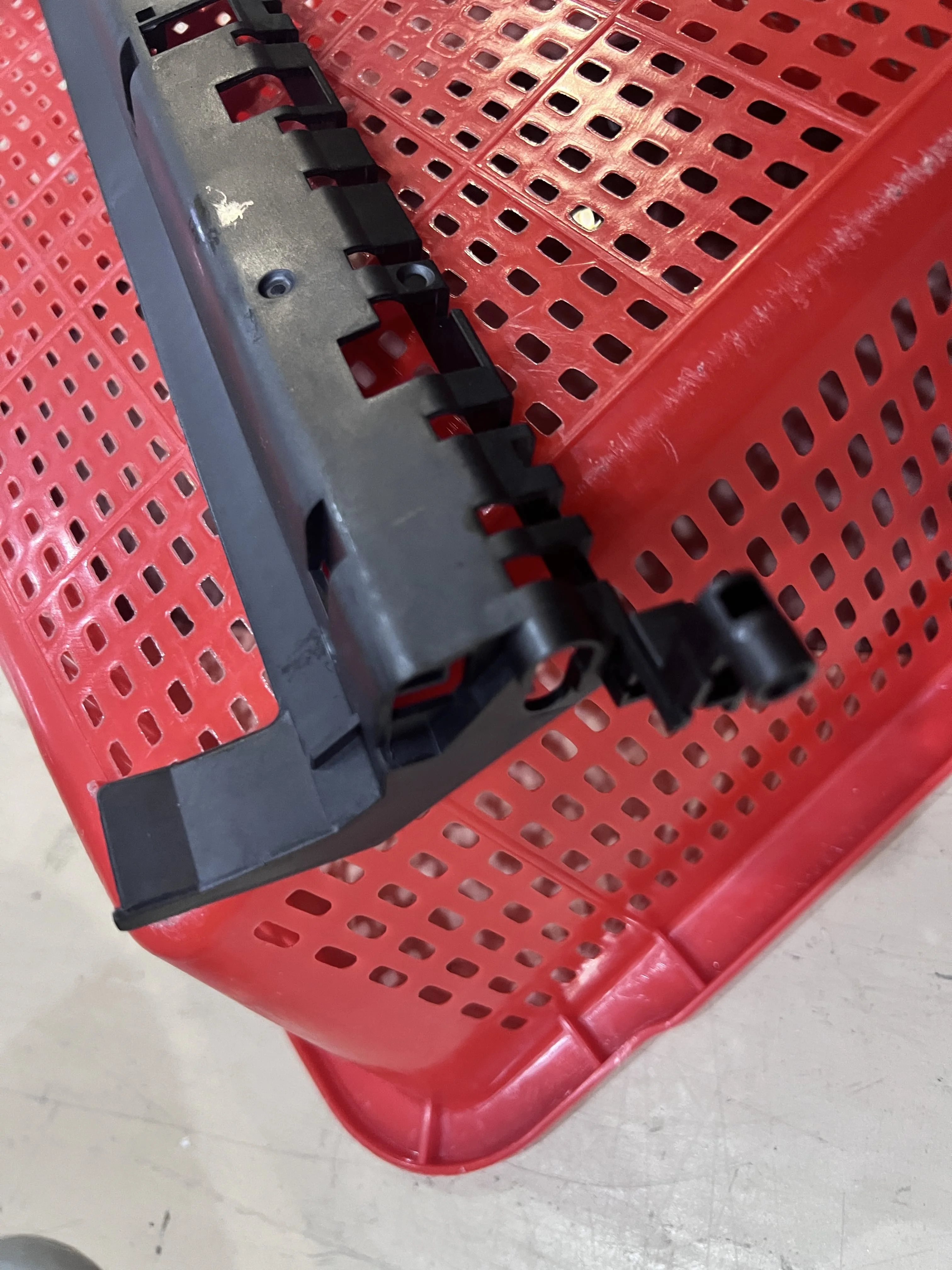 

FK-7105 FK-7107 302NL93060 302NL93070 Направляющая фьюзера для Kyocera TASKalfa 3010i 3510i 3011i 3511i