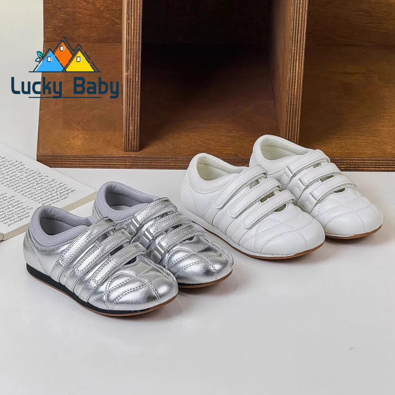

Children Designer Comfy Walking Cream Flat Sneakers Kids Leisure Silver Casual Shoes Girl Flats Chic Hook&Loop Mary Janes