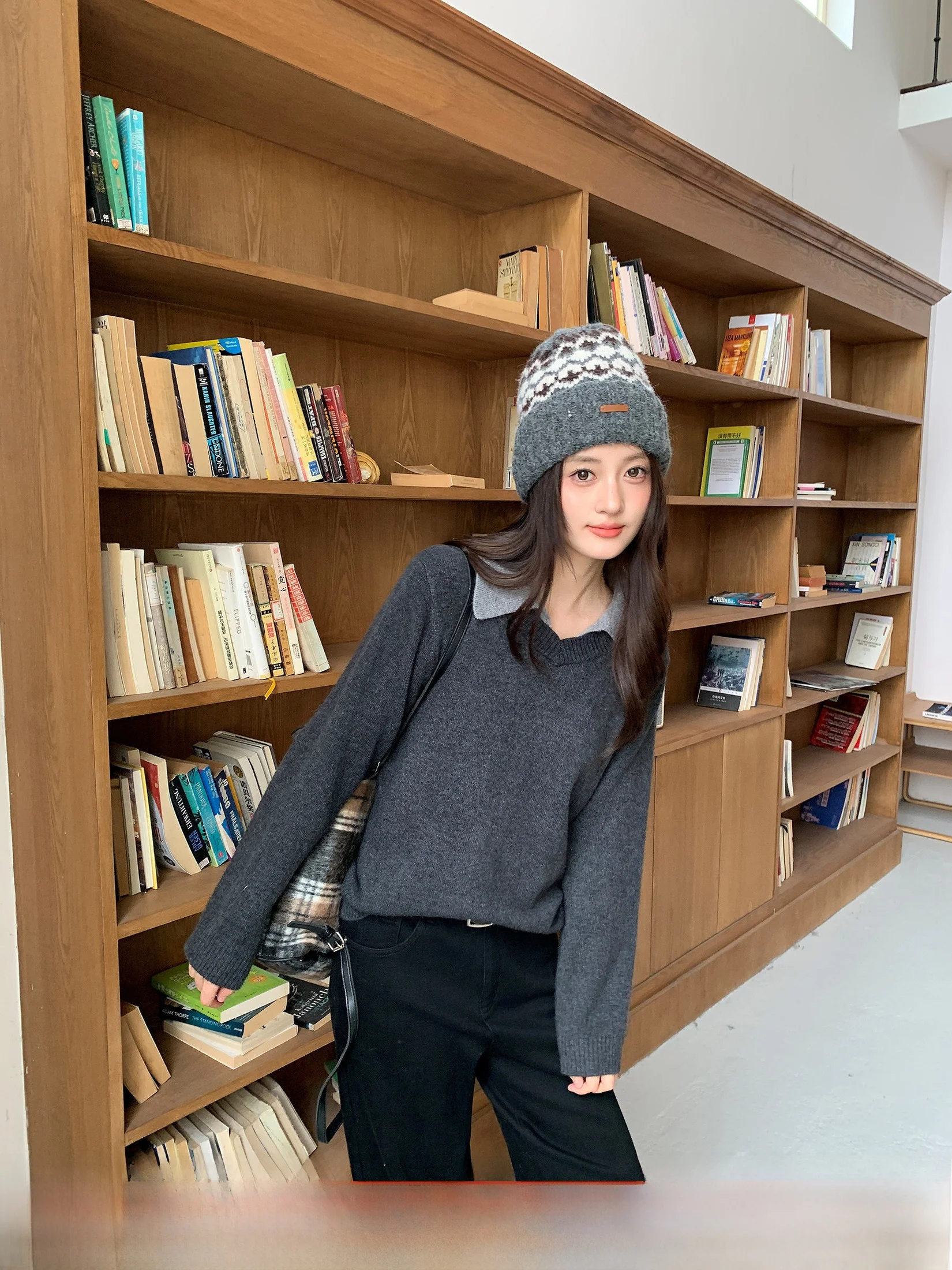 

Свободный свитер оверсайз с воротником, женский зимний трикотажный пуловер в стиле кэжуал, имитация двухслойности, от Li Xiaoa