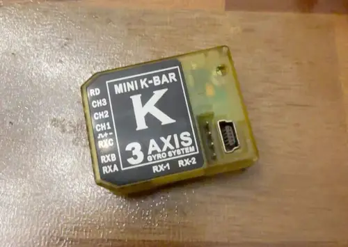 90% 新しいミニ K-BAR Kbar K8 3 軸ジャイロスコープ 3 軸ジャイロフライバーレスシステムミカド Vbar 整列 T-rex rc ヘリコプター