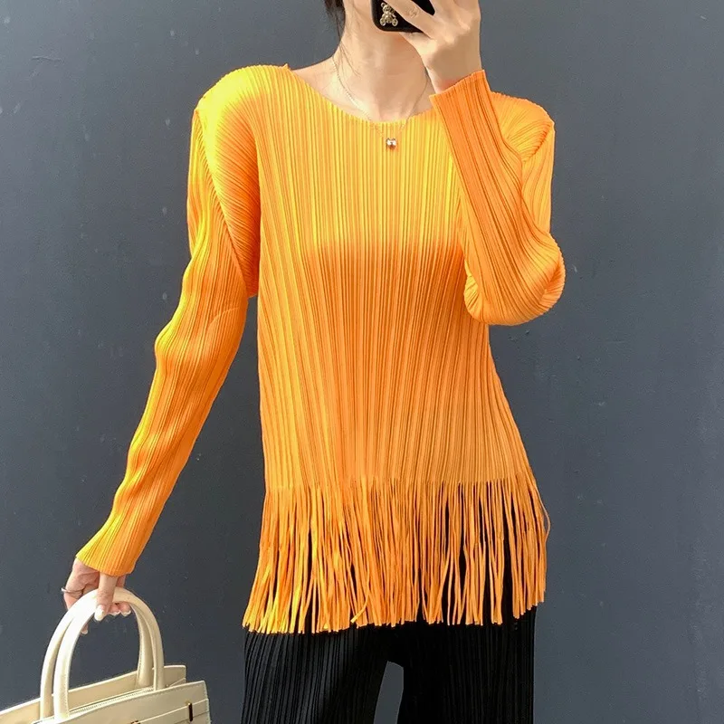 Miyake-Camiseta plisada de manga larga con borlas para mujer, blusa elástica con cuello redondo, nueva versión coreana de primavera y otoño