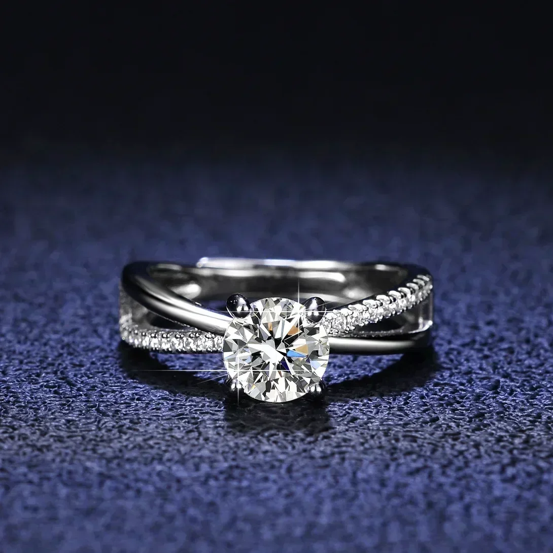 

Elegant and Classic PT950 Platinum Rings for Women Set with 0.5 Carat Moissanite Diamond and Baguette Diamonds Rings for Women