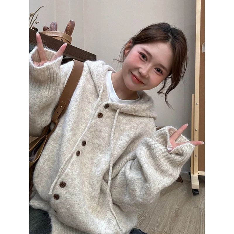 

YIBASHU Women's Autumn Winter Hooded Long Sleeve Sweater Y2K American High Street Harajuku Aesthetic College Retro Top Clothes