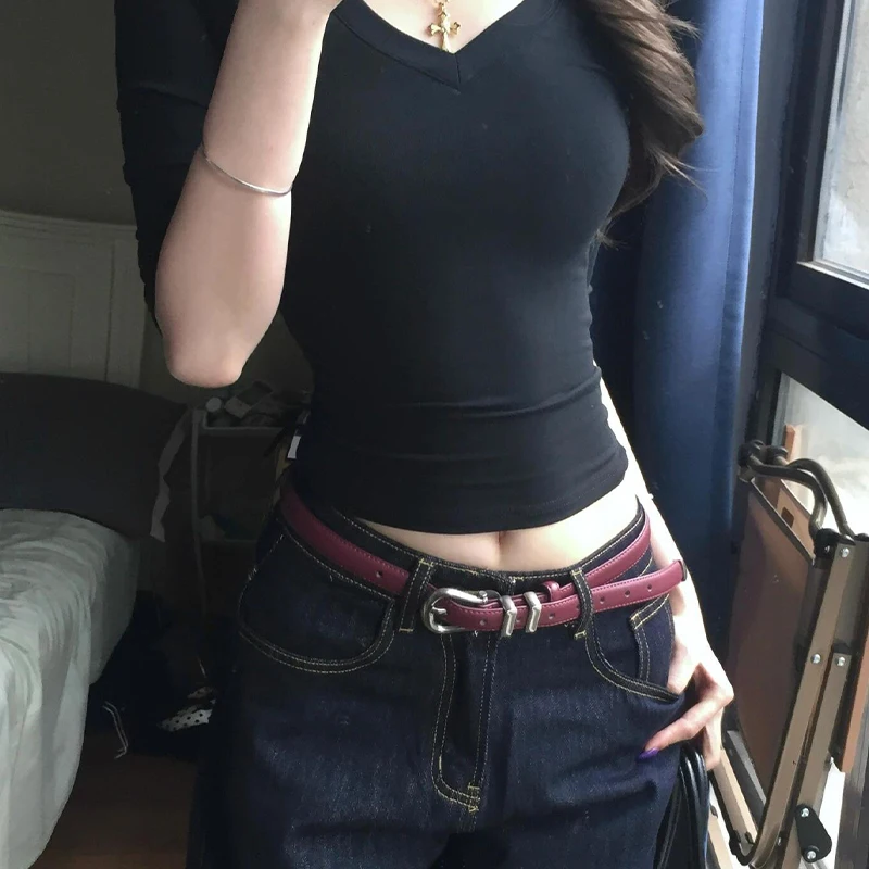 Red Belt Women's New 2026 Korean Style Dark Red Leather Belt Accessory for Denim Skirts Dresses Small  Design Sensation