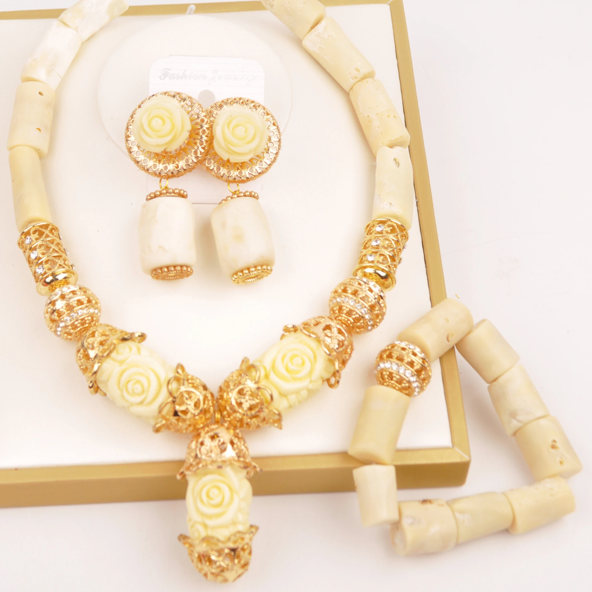 Natural White Coral Bead Jewelry Set