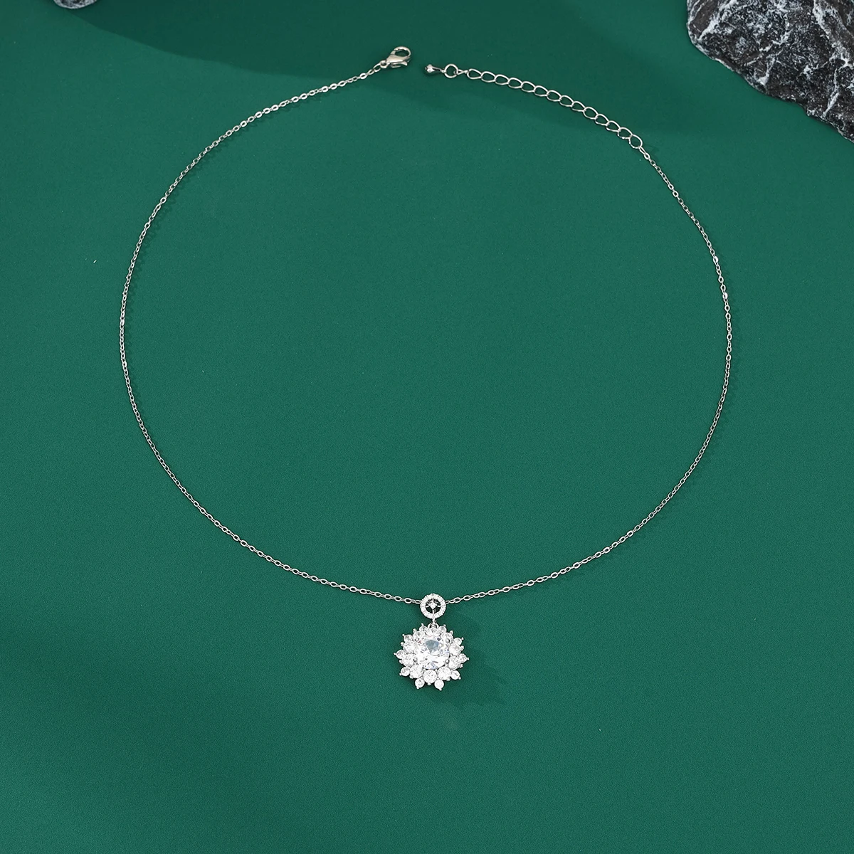 Collier en argent avec biscuits pour femme, long gland, chaîne de clavicule brillante, bijoux de mariage, fête, mode