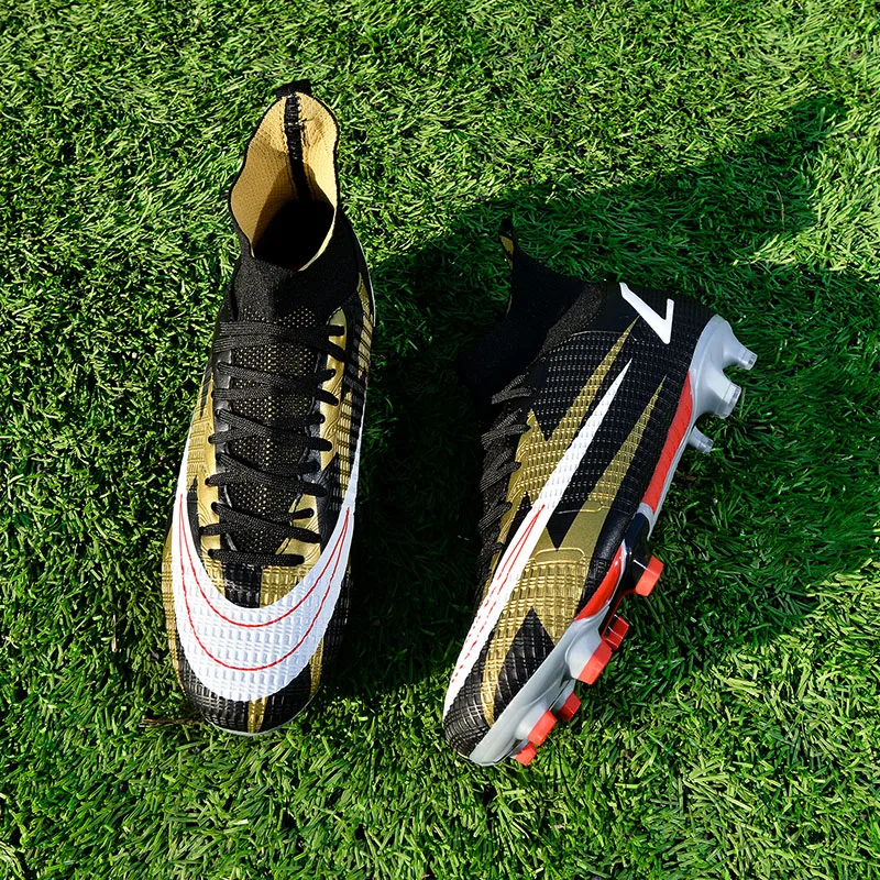 

Brand Black Gold Long Spikes Football Sneakers Women Men Breathable High Top Soccer Shoes Outdoor Teenager Football Field Boots