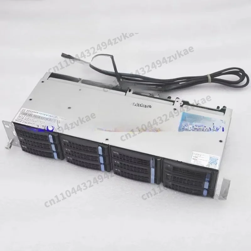 12-Disk 3.5-inch hard disk cage N hot-swappable 2U chassis EATX series SAS storage