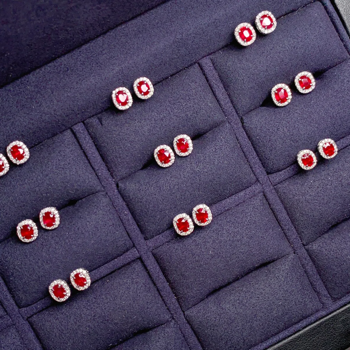 Классические элегантные серьги-гвоздики из серебра 925 пробы 0,50 карата с рубином Мозамбика, овальные серьги-гвоздики с кривой рубином и бриллиантами, крошечные серьги, ювелирные изделия, антикоррозийные Классические элегантные серьги-гвоздики из серебра 925 пробы 0,50 карата с рубином Мозамбика, овальные серьги-гвоздики с кривой рубином и бриллиантами, крошечные серьги, ювелирные изделия, антикоррозийные