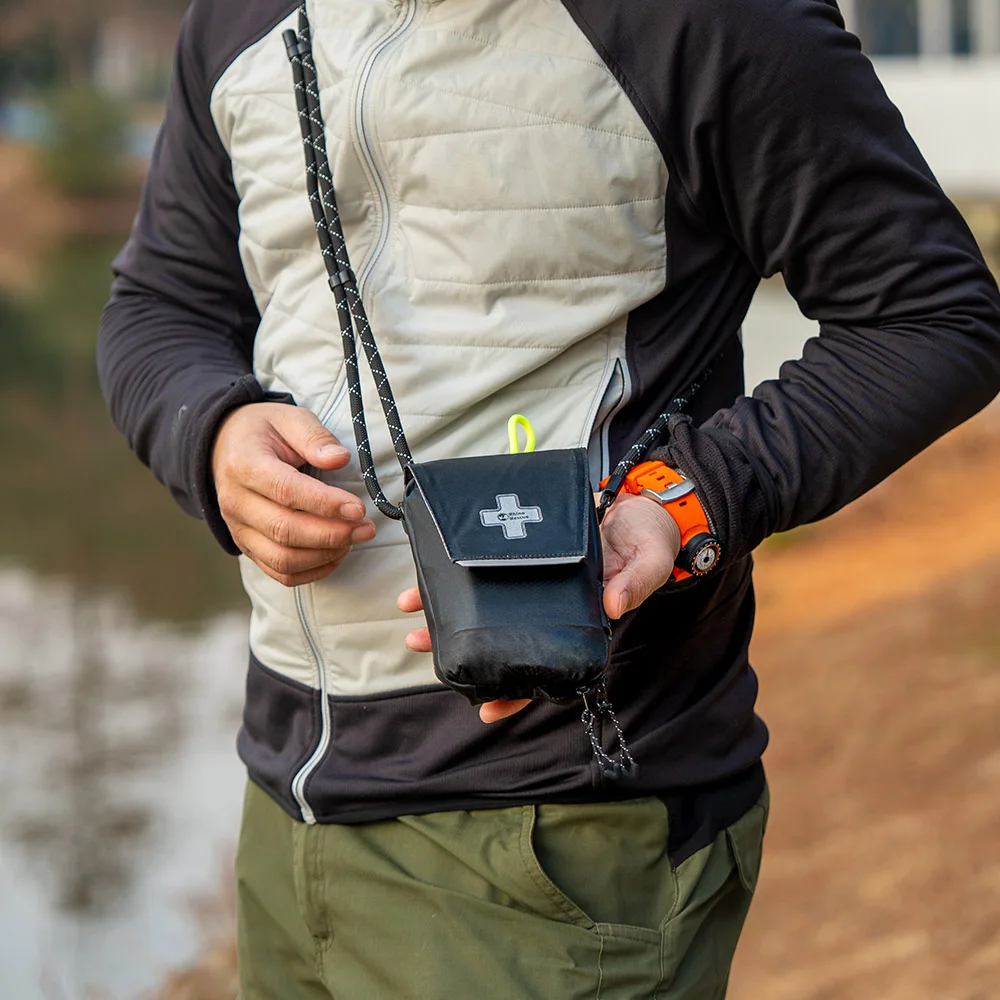 

RHINO RESCUE Small First Aid Kit Ultralight Waterproof Medical Kit for Hiking Backpacking Cycling Travel (Empty bag)