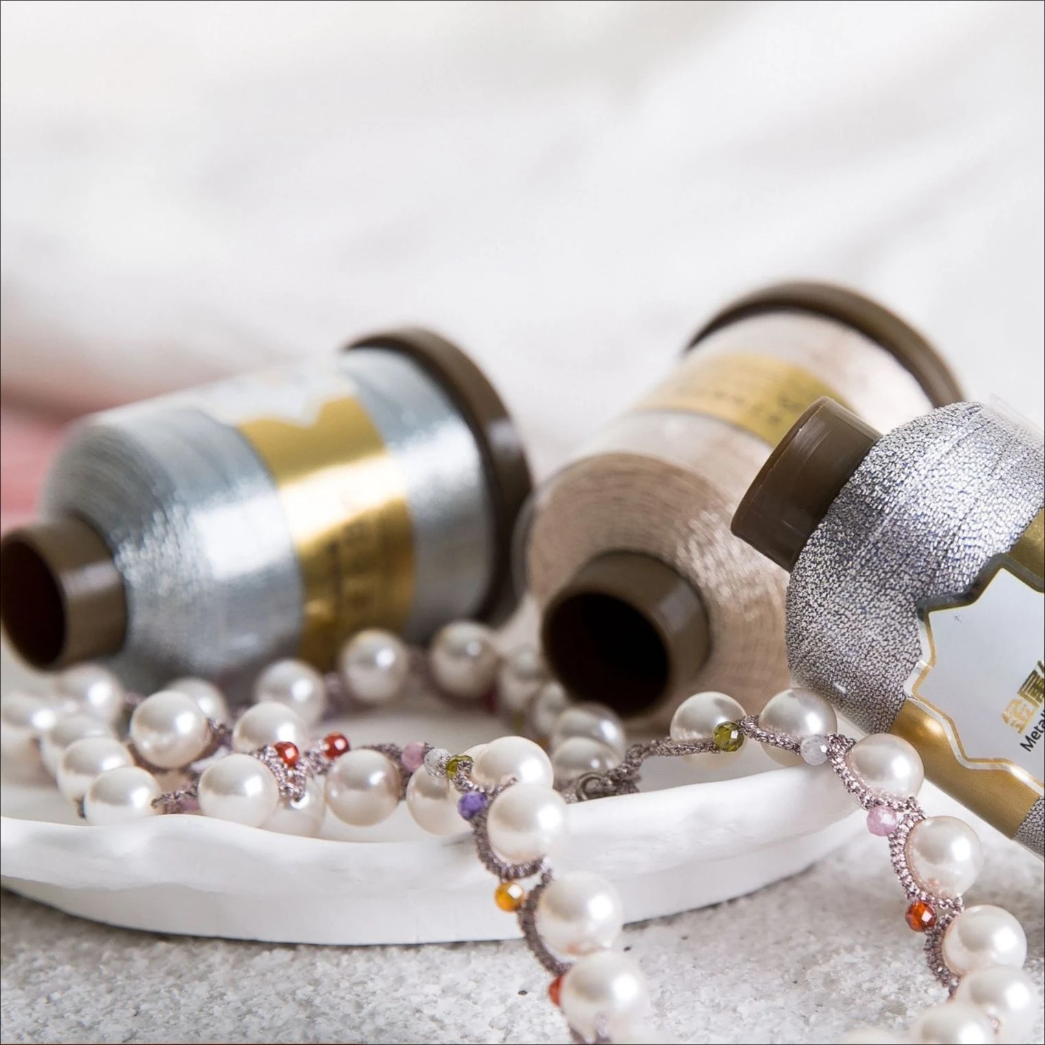 

Anti-Tarnish Silver-Plated Metal Thread - FAG Series Luxury Shuttle Tatting Wire for Braiding & Jewelry Making