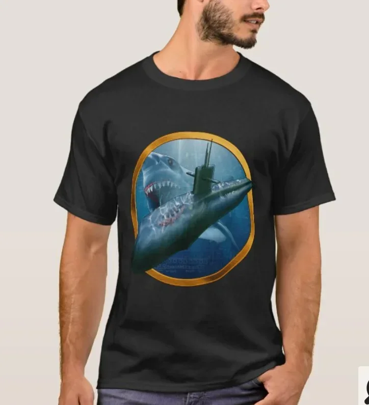 

Retro Shark Attack Submarine T-Shirt 100% Cotton O-Neck Summer Short Sleeve Casual Mens T-shirt Size S-3XL