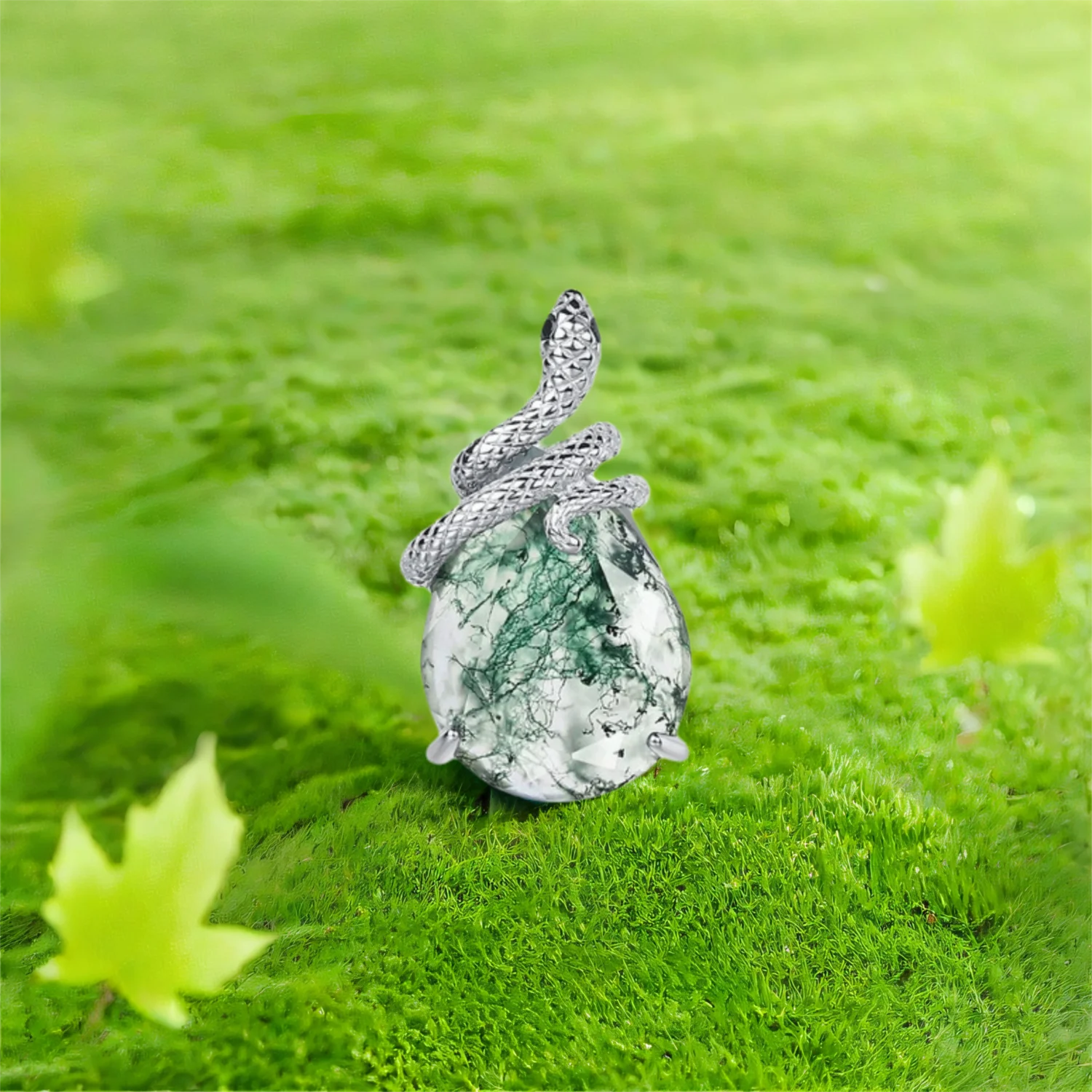 

Fashion Snake Pendant 925 Sterling Silver Pear Cut Moss Agate Pendant for Necklace