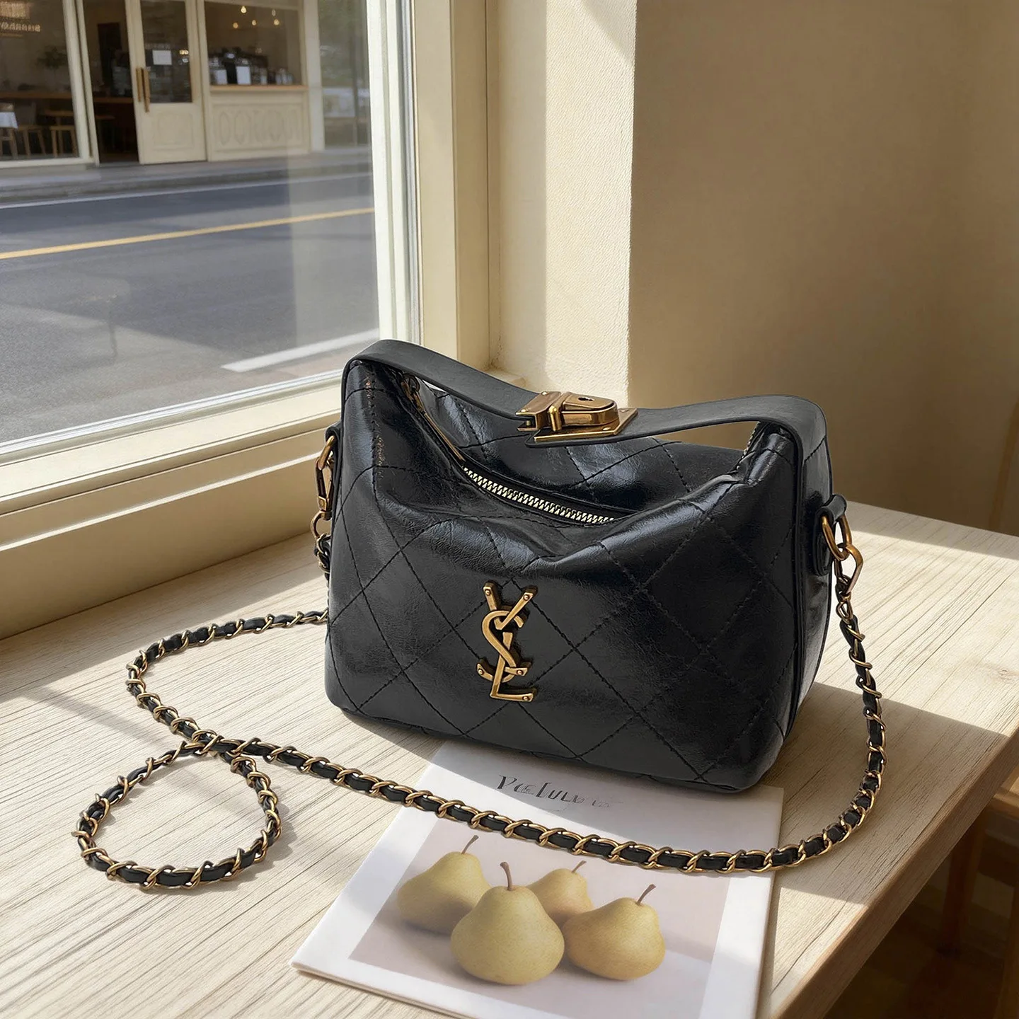 

Quilted Chain Bucket Bag 2026 Spring New, Premium Minimalist Handbag, Unique Shoulder Crossbody Purse for Women