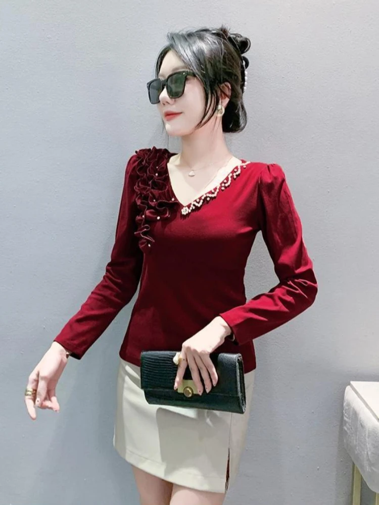 

Women V Neck Long Sleeve T Shirt 2026 Autumn New 3D Flower Beaded Unique Top Elegant Youthful Base Layer