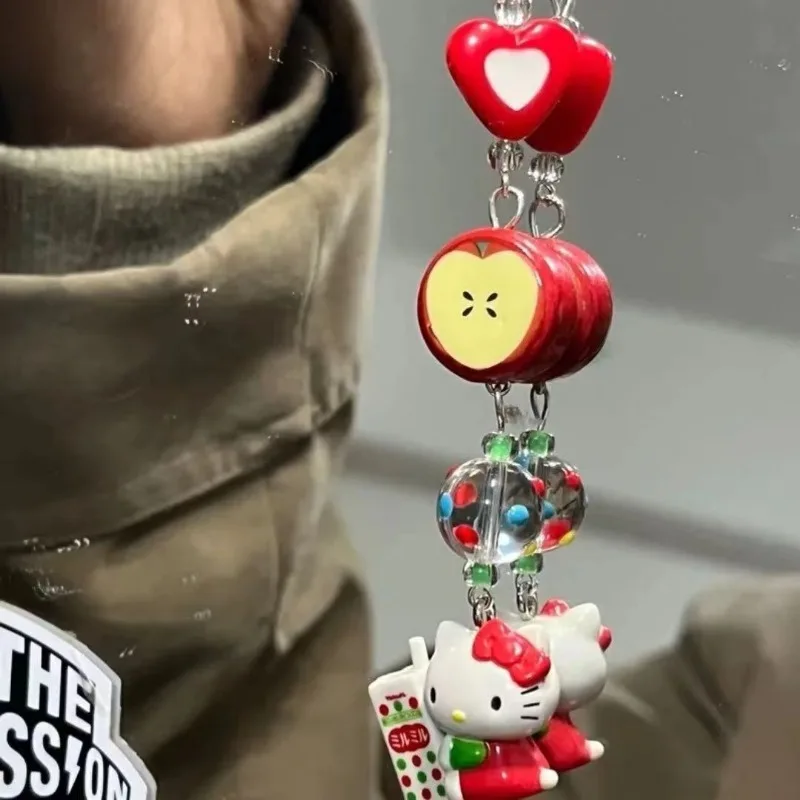 Sanrio Kawaii Cartoon Hello Kitty Rood Liefde Appel Kralen Telefoonketting Ccd Decoratieve Ketting Rugzak Hanger Versaitile Decoratie