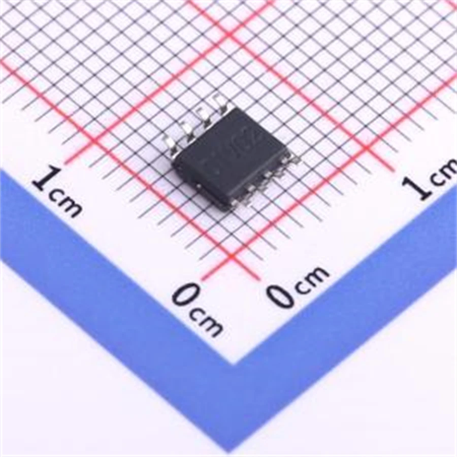 10PCS/LOT UC2844AQD8R (AC-DC Controllers and Regulators)