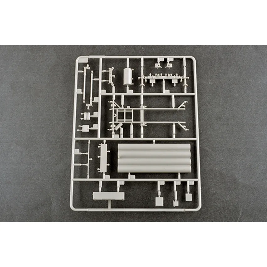 Trumpeter 07176 1/72 Scale Terminal High Altitude Area Defence (THAAD) Military Plastic Assembly Model Kit