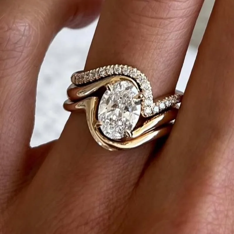 Eleganter, funkelnder synthetischer Zirkonia-Ring für Damen in goldener Farbe, modischer, luxuriöser ovaler Schmuck für Hochzeit und Verlobung