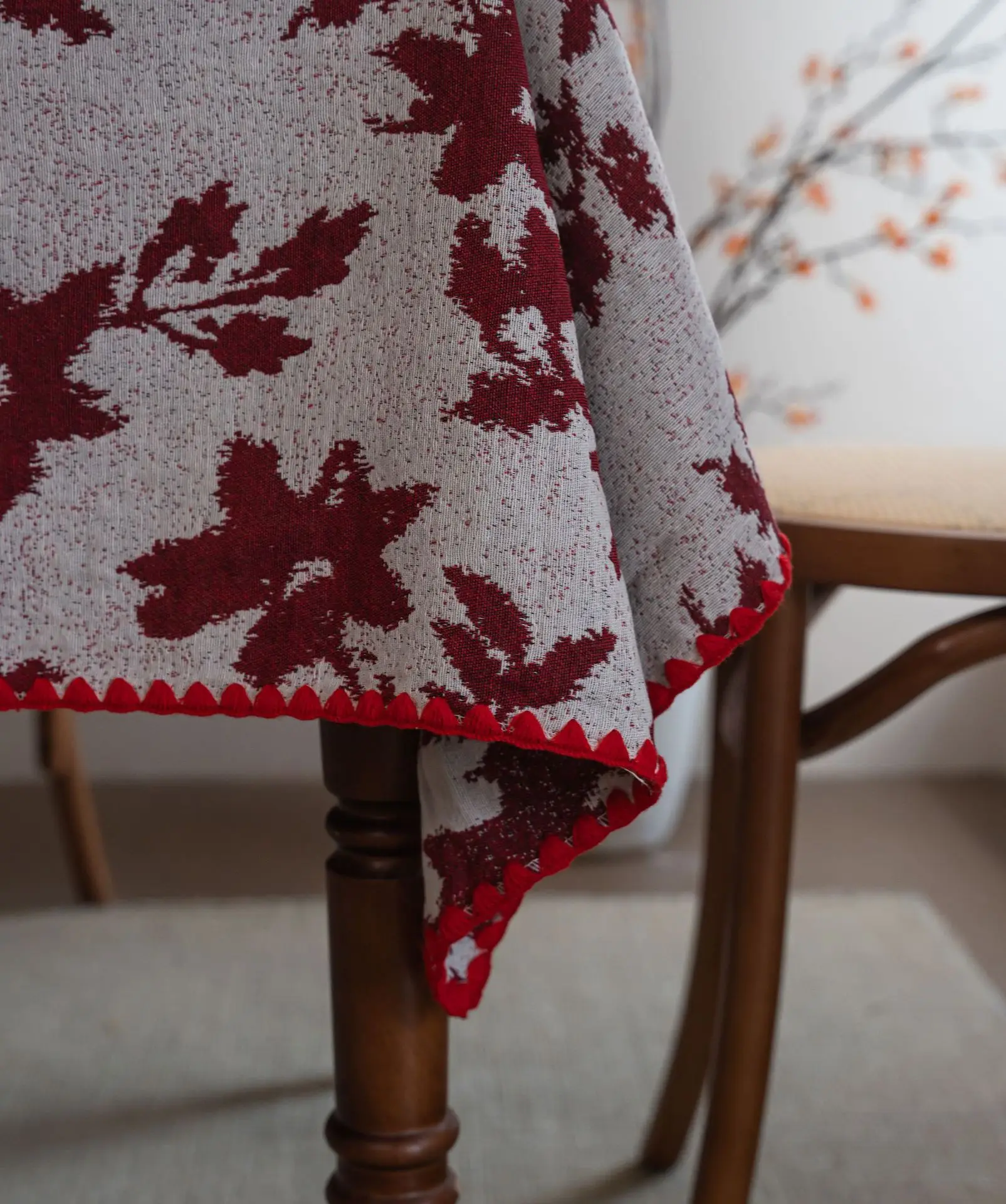 Embroidery Circular Tablecloth Rectangle Jacquard Dust-Proof Table Cover Kitchen Dinning Living Room Tabletop Home Decorations